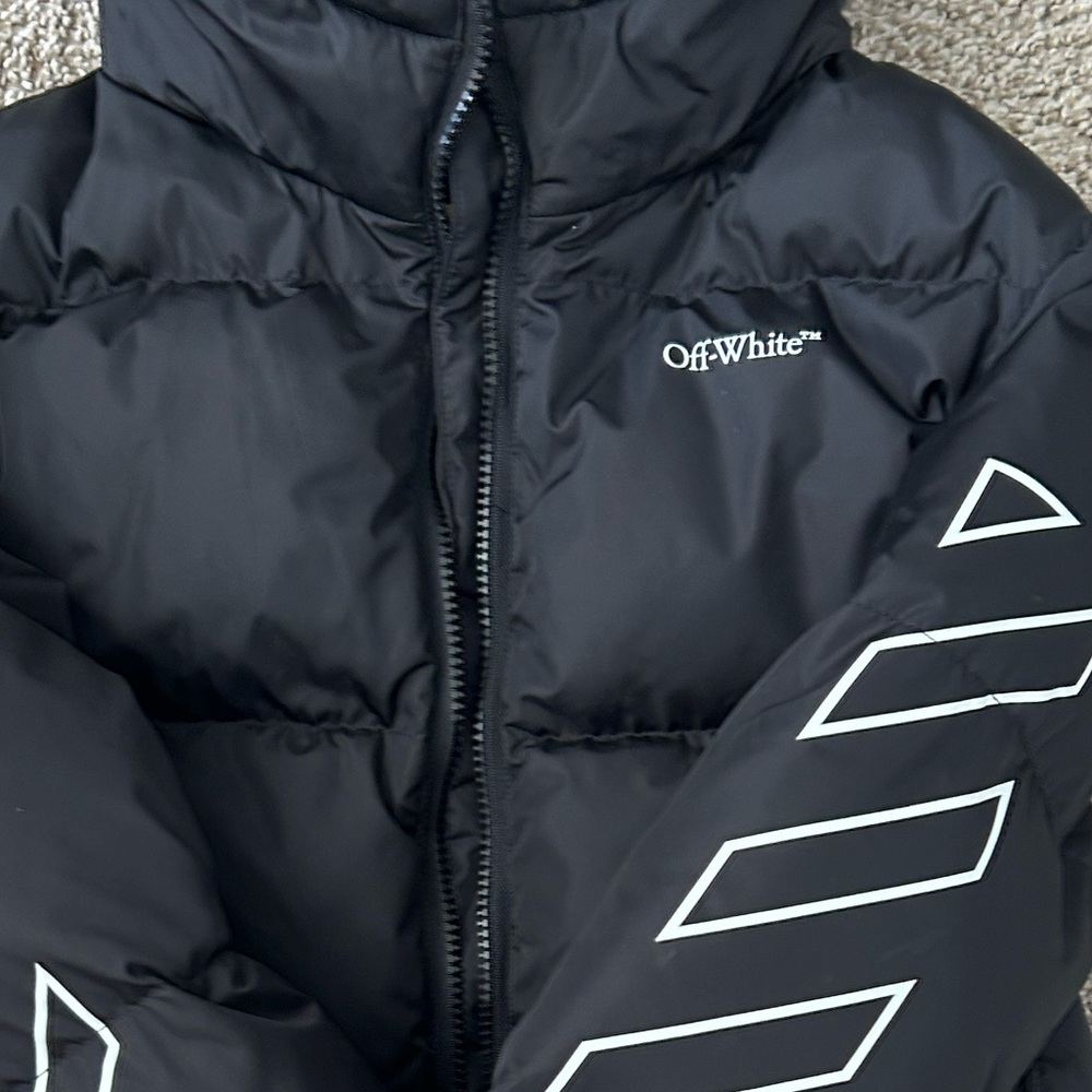 Off-White Black Hooded Kids Puffer Jacket with Sleeve Graphics